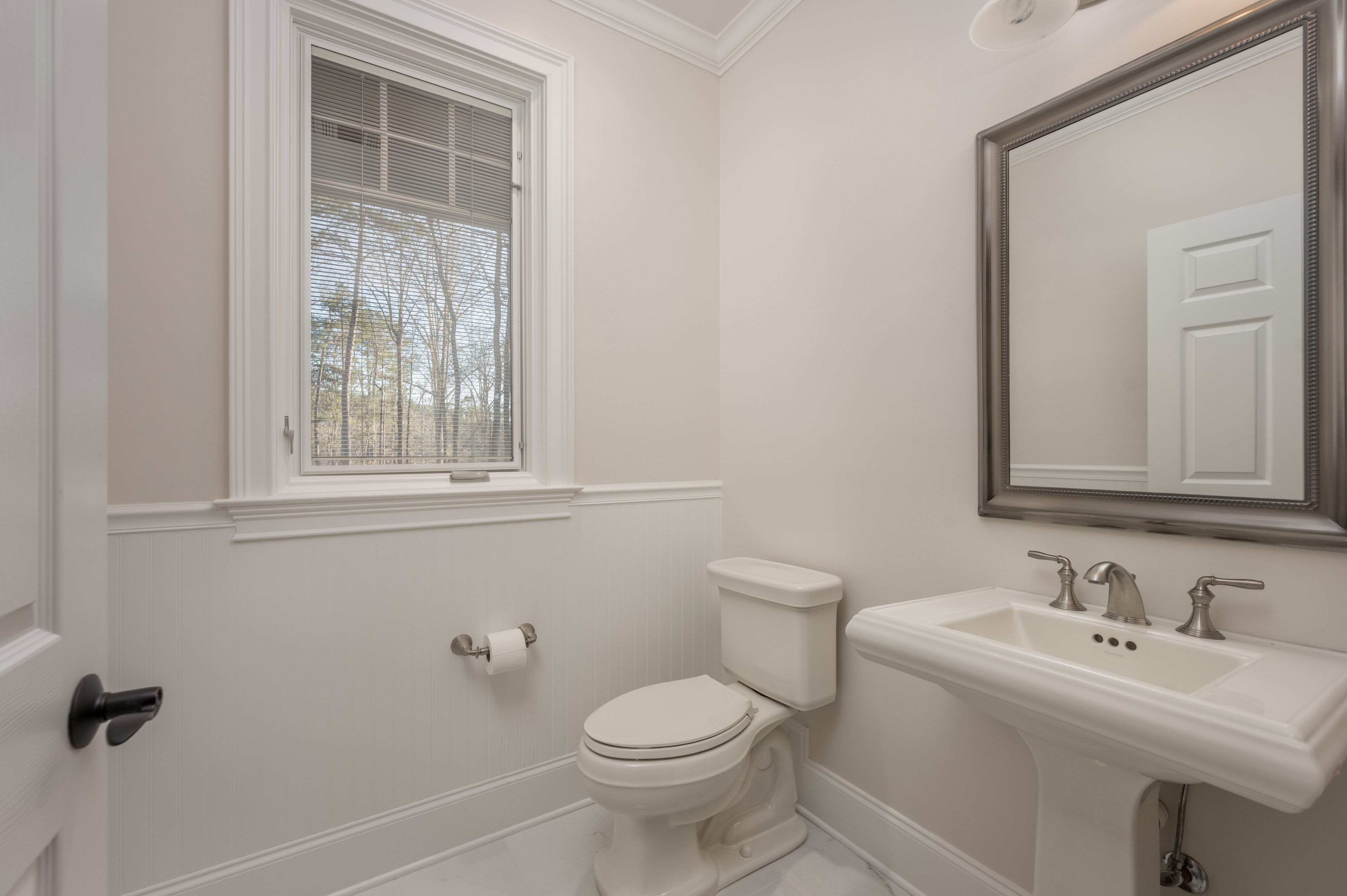 1001 Walton Way image 34